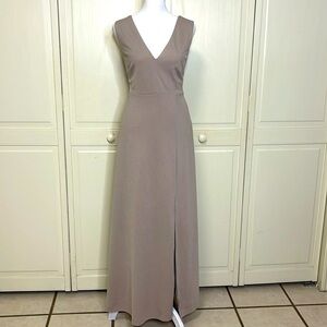 Birdy Grey Women’s Shamin Crepe Taupe Formal Minimal Elegant Maxi Dress Size M